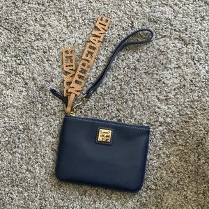 Notes Dame Dooney & Bourke